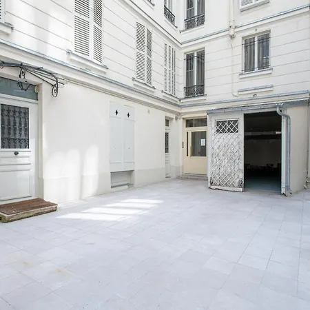 Appartement Le Trocadero - 5 Minutes A Pied De La Tour Eiffel - Place Trocadero - 5 Personnes - Cadre Exceptionnel - Entierement Climatise Parijs
