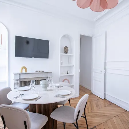 Apartament Le Trocadero - 5 Minutes A Pied De La Tour Eiffel - Place Trocadero - 5 Personnes - Cadre Exceptionnel - Entierement Climatise *