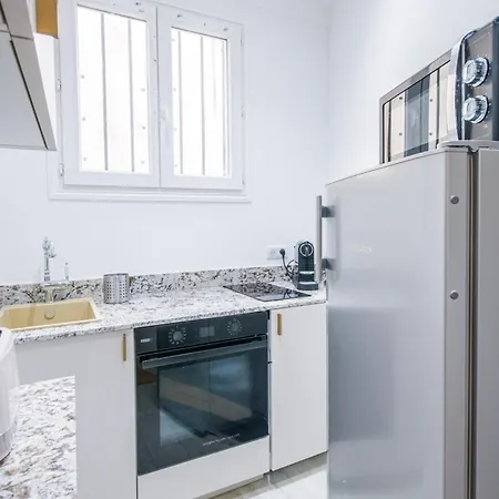 Le Trocadero - 5 Minutes A Pied De La Tour Eiffel - Place Trocadero - 5 Personnes - Cadre Exceptionnel - Entierement Climatise Apartment *
